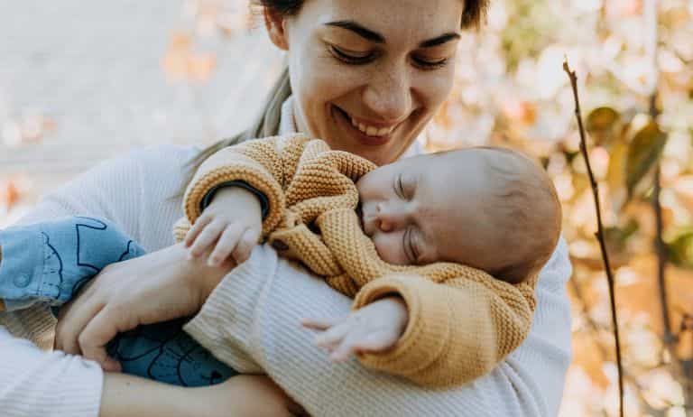 como reconectar con tu bebé
